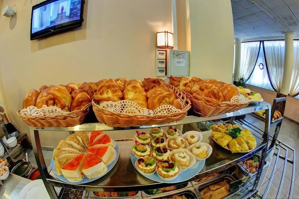 Holosiyvsky Hotel Kyiv