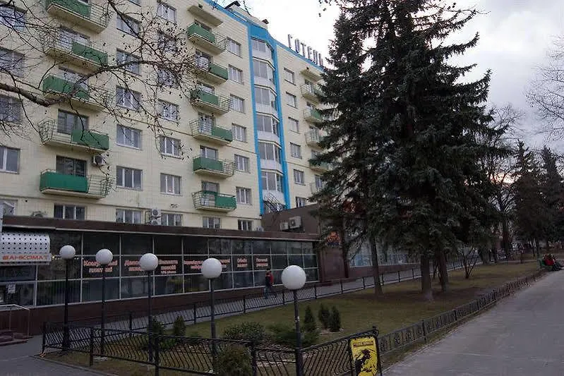 Holosiyvsky Hotel Kyiv